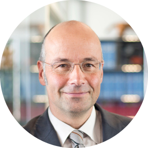 Dr. Andreas Beck + ' ' + Portfolio Manager und CEO der Index Capital GmbH 